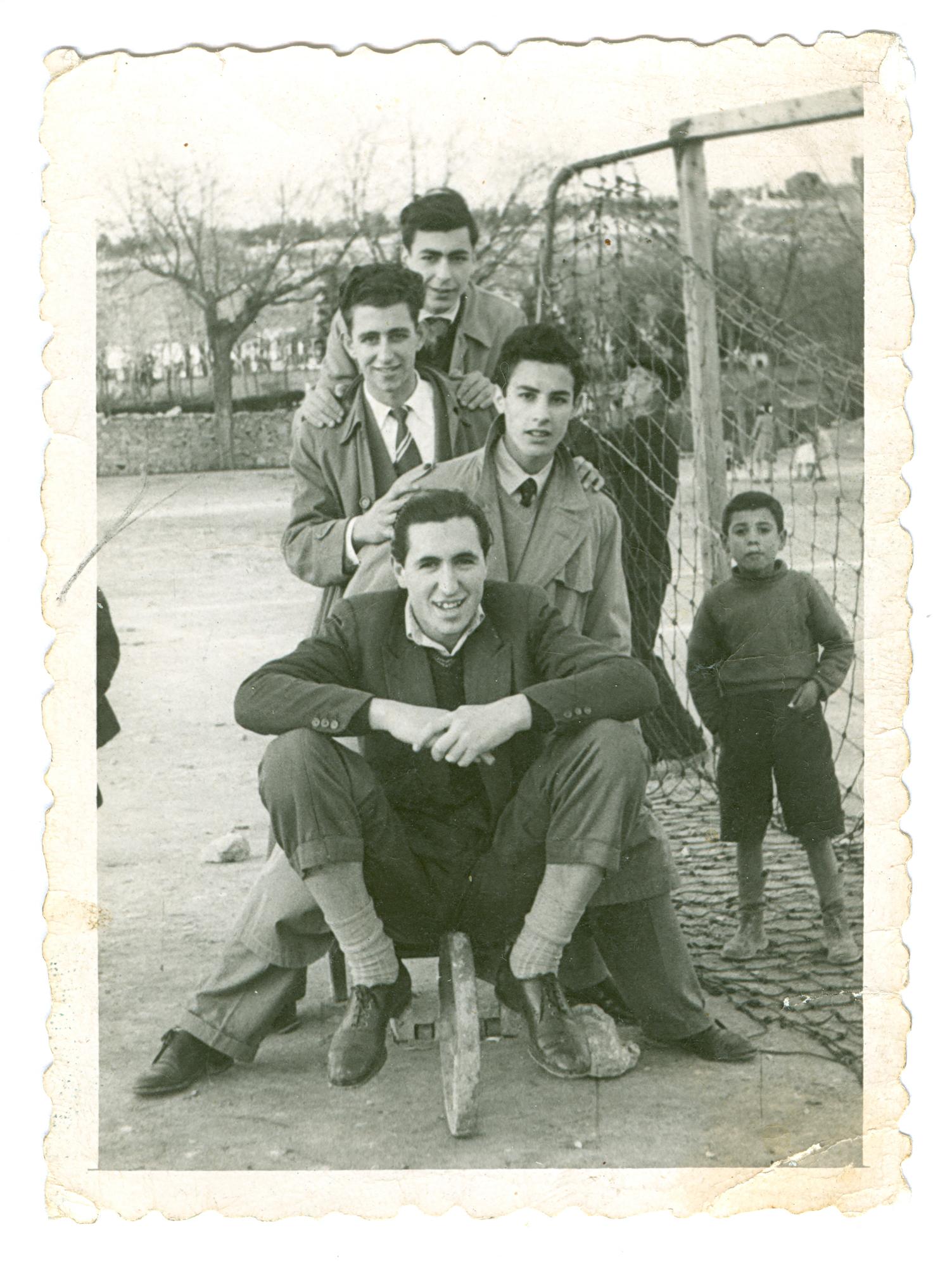 Juan Prado y Miguel de los Santos en el antiguo campo de futbol