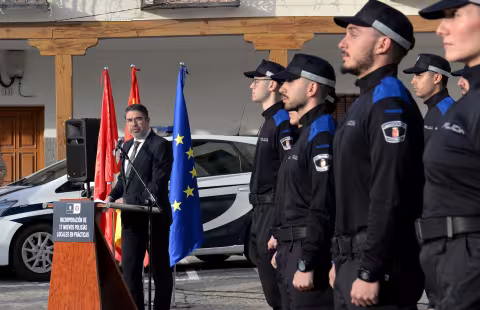Policías en un acto