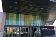 Fachada dela pista