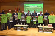 Foto con camisetas verdes