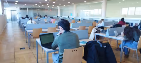 Sala de estudios biblioteca